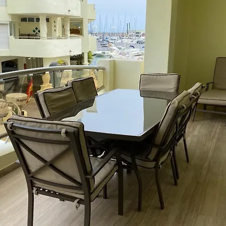 Appartamento Capaldi Luxury Puerto Marina Benalmádena