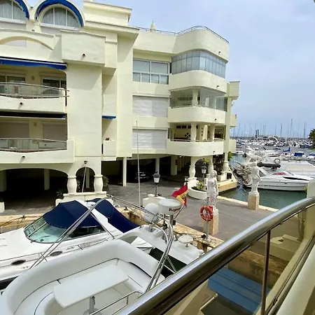 Capaldi Luxury Puerto Marina * Benalmádena